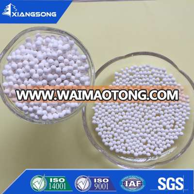 Activated alumina for water absorbing material